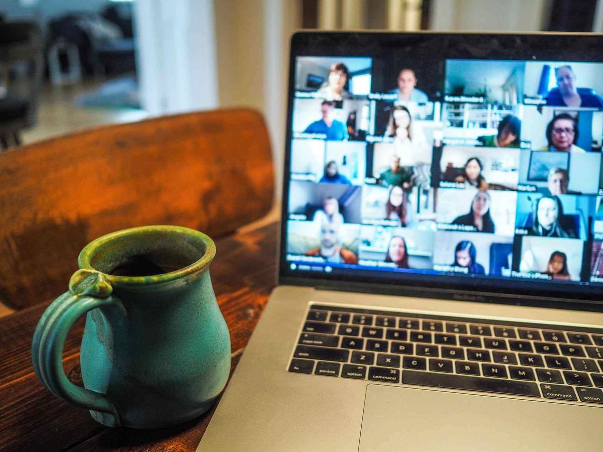 Virtual meeting and Zoom etiquette for business professionals